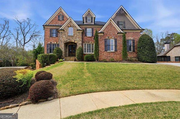 2895 Lassiter Manor Drive, Marietta