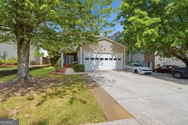 5009 Timber Hills Drive Oakwood