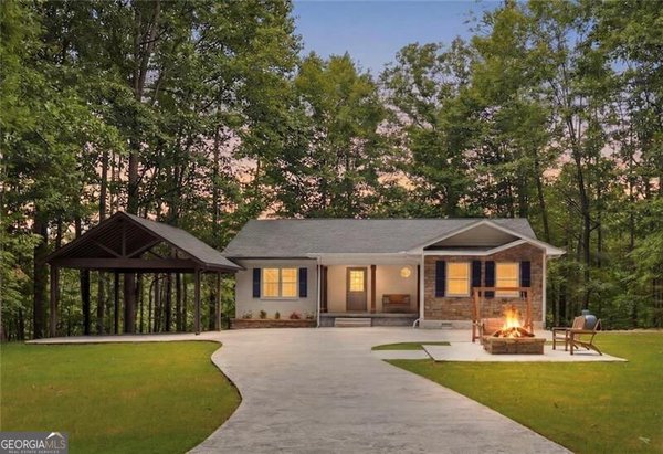 601 Hidden Valley Drive Demorest