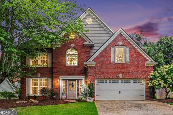 1180 Arbor Creek Drive, Roswell