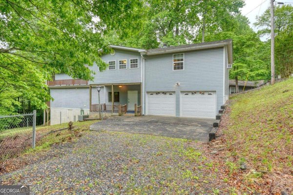 1066 Ridge Road Hiawassee