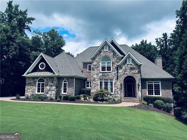 2140 Tee Drive, Braselton