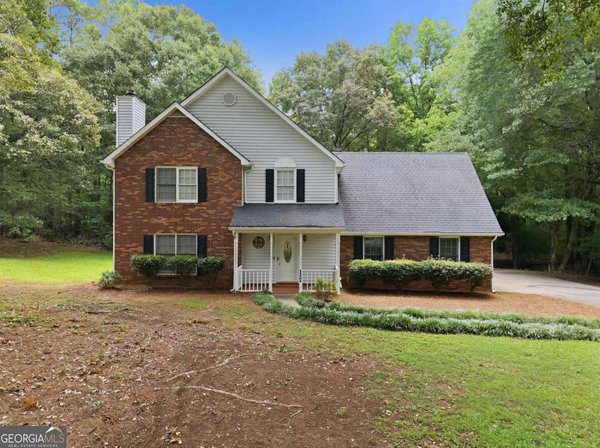117 Lakeview Lane, Stockbridge