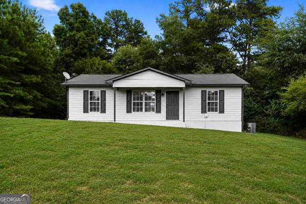 332 Lavista Drive, Calhoun