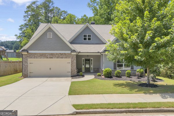 120 Morris Creek Drive, Hoschton