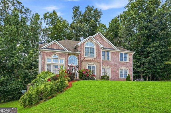 5135 Highland Lake Drive, Atlanta