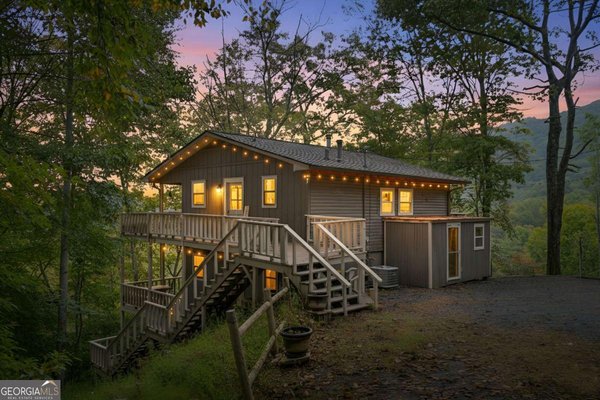 4113 White Oak Drive Hiawassee