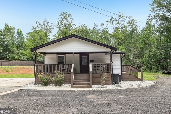 1111 Flippen Road, Stockbridge