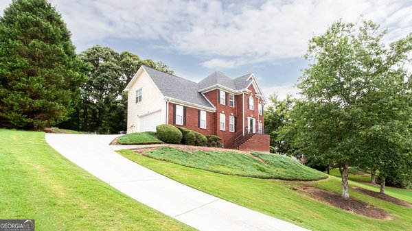 2436 Sky Valley Drive, Dacula