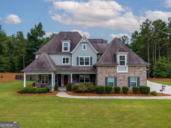 122 Brooks Landing Drive Newnan