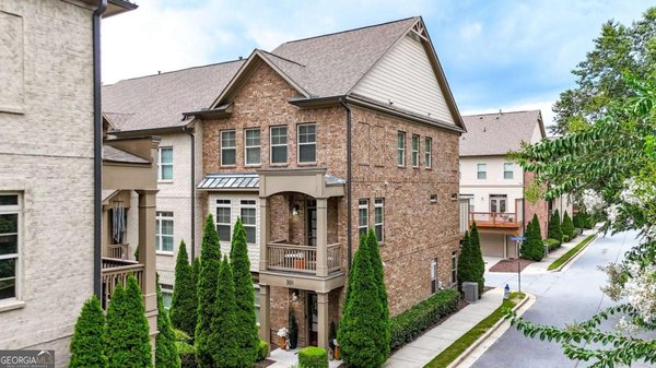 301 Garland Woods Court, Smyrna
