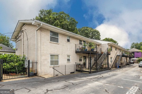 575 Flat Shoals Avenue, Atlanta