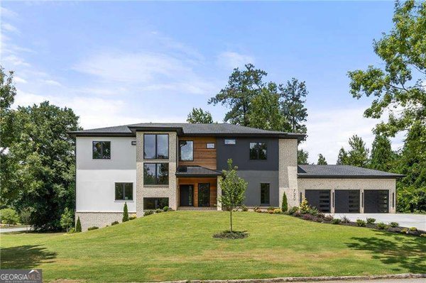 720 Glenforest Road Sandy Springs
