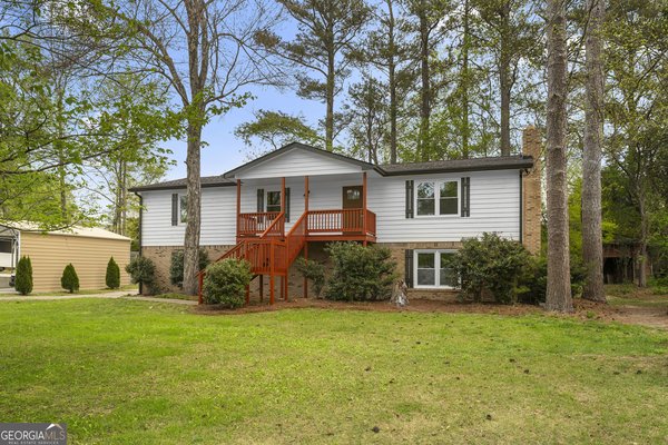 1597 Sprayberry Drive, Marietta