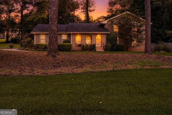 528 Old Tucker Road, Stone Mountain
