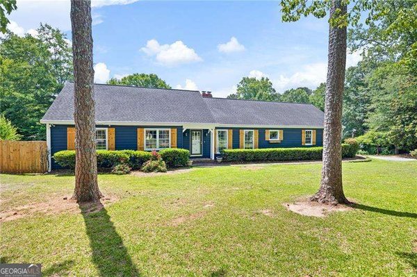 1563 Arden Drive, Marietta