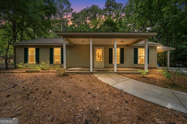 372 East Riverbend Drive Eatonton