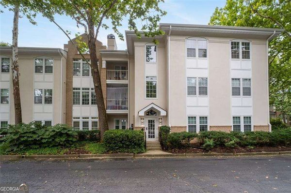 240 Renaissance Parkway Atlanta