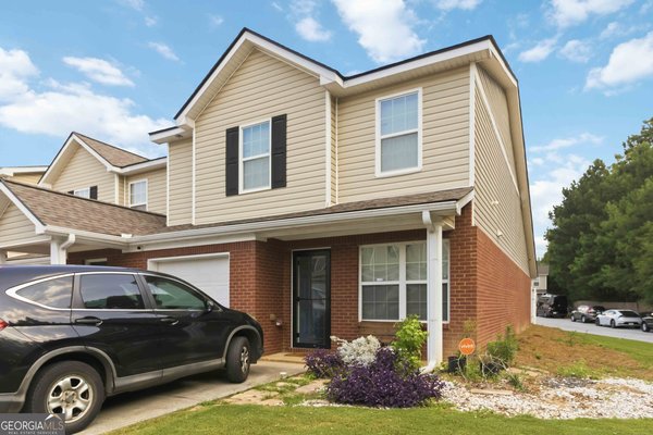 342 Tara Commons Circle Loganville