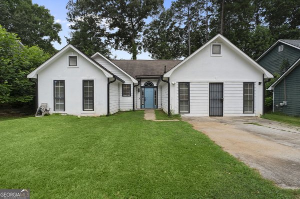 7745 Antebellum Lane Riverdale