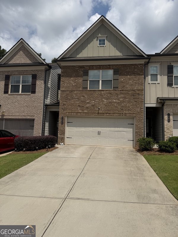 2499 Irwell Way, Lawrenceville