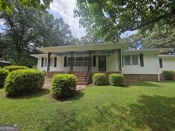 126 East Side, Tallapoosa