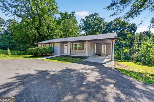 93 FLOYD Lane Hampton