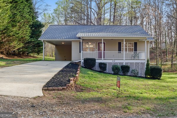218 Eden Woods, Clarkesville