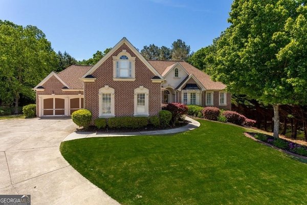 403 Lakewind Court Canton