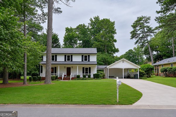 1406 Arden Drive Marietta