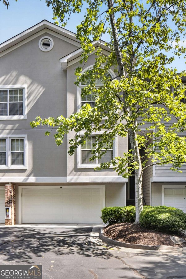 4252 River Green Drive Atlanta