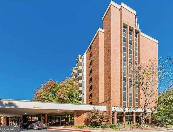 300 Johnson Ferry Road Sandy Springs
