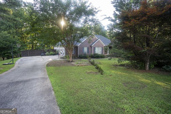 115 Planters Ridge Drive Lagrange
