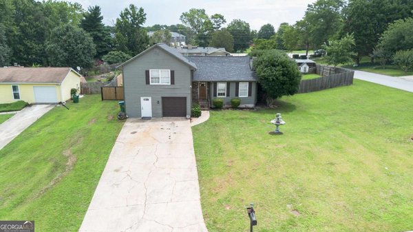 3802 Saddle Ridge Drive Snellville