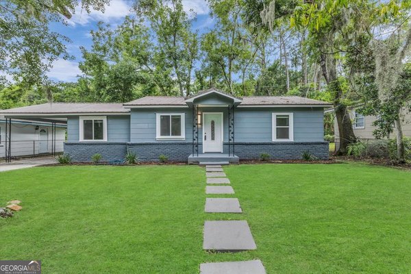 2217 Vicksburg Drive Savannah