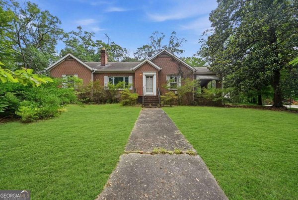 5922 Medlock Avenue Austell