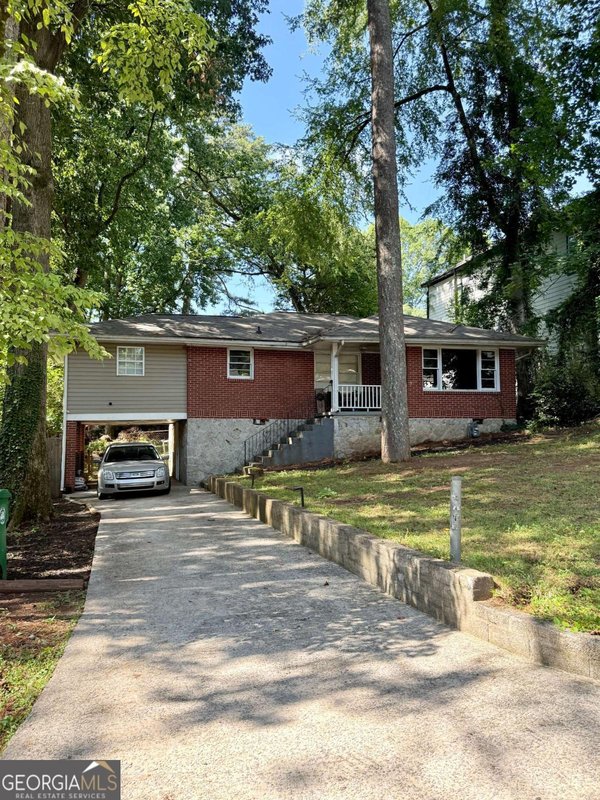 2889 Joyce Avenue, Decatur