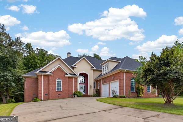 212 Creek Chase Macon