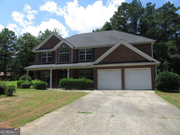 1000 Colony Trail Fairburn