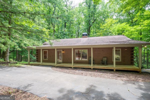 415 Sunset Court, Jasper