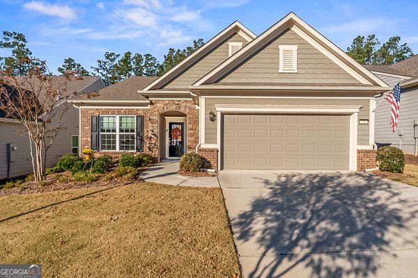 221 Little Gem Court, Griffin