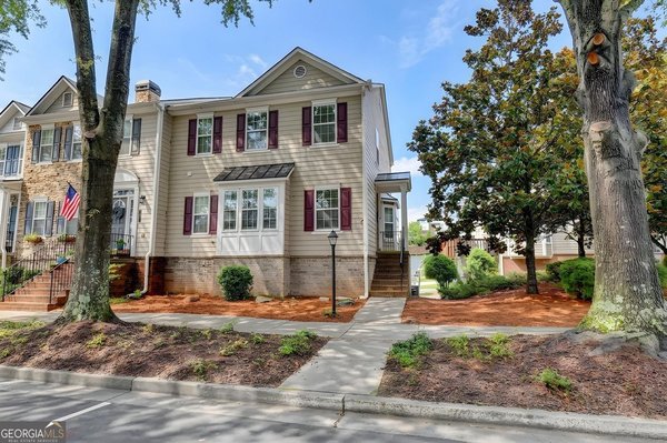 3761 Lake Point Boulevard, Suwanee