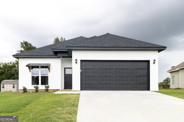 67 Cole Drive, Hawkinsville
