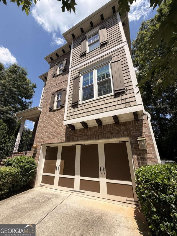 3151 Osborne Road, Brookhaven