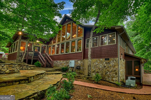 112 Wilscot Valley Drive, Morganton