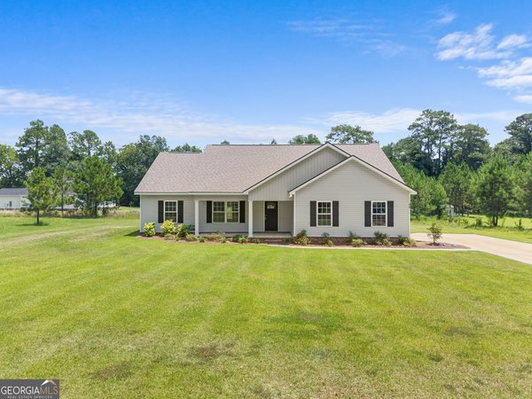 77 B Stubbs Road, Statesboro