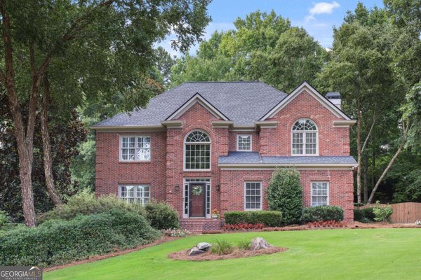 1030 Knoll Terrace Roswell