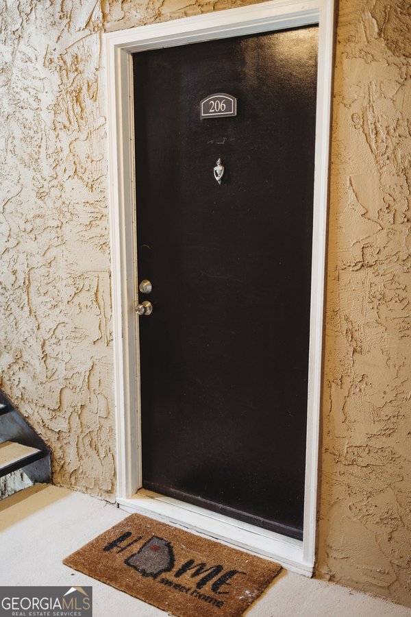 main picture of 3160 Seven Pines Court, Atlanta