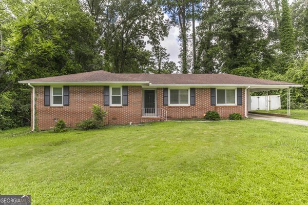 1049 Newport Road Macon
