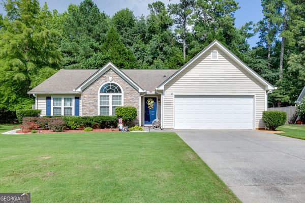 558 Bellingham Drive, Sugar Hill